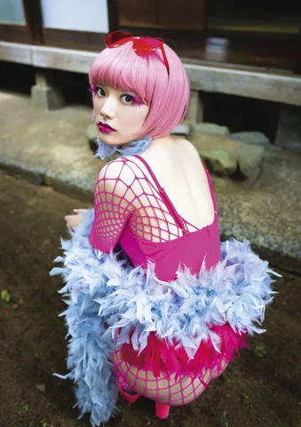 宮下玲奈 Cosplay 49