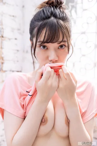 Pleasant Cute 77